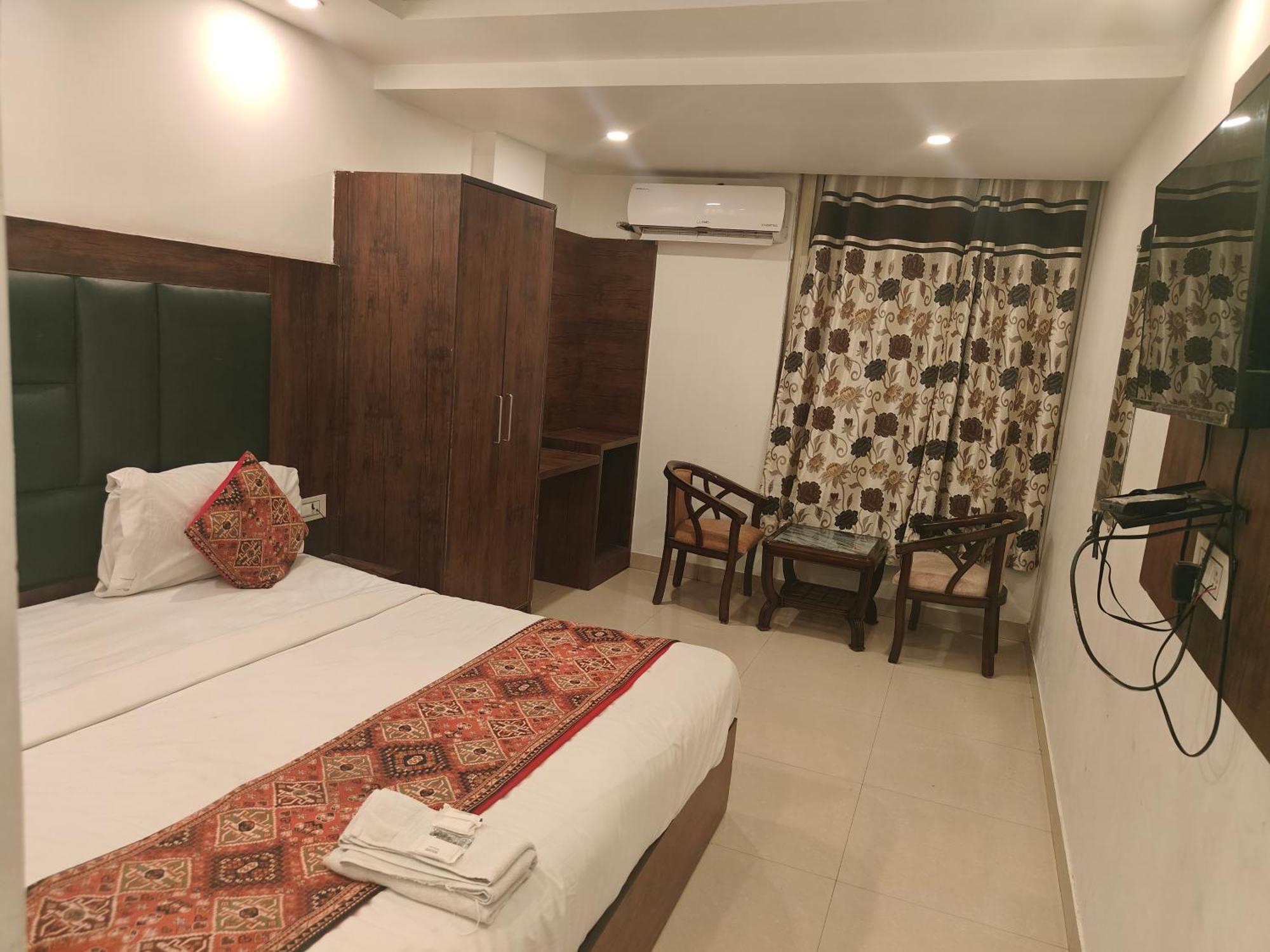 Hotel Marina Plaza A Family Near Igi Airport Delhi New Delhi